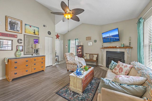 7910 Parklane Court Unit 505, North Charleston, SC 29418