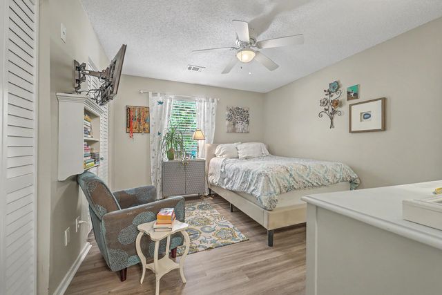 7910 Parklane Court Unit 505, North Charleston, SC 29418
