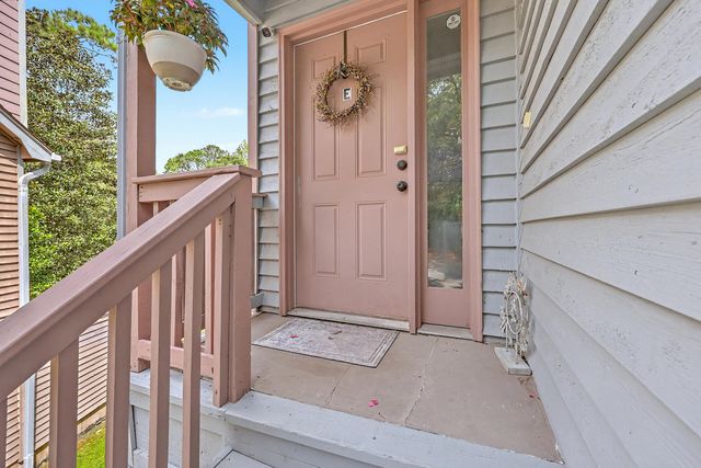 7910 Parklane Court Unit 505, North Charleston, SC 29418