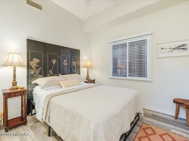 5271 S Morning Sky Lane, Tucson, AZ 85747