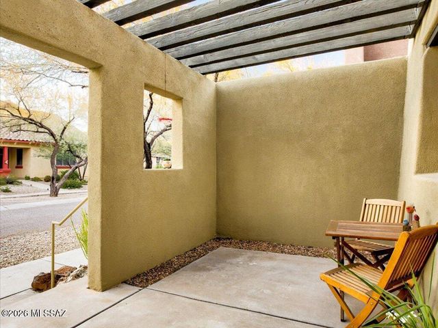 5271 S Morning Sky Lane, Tucson, AZ 85747