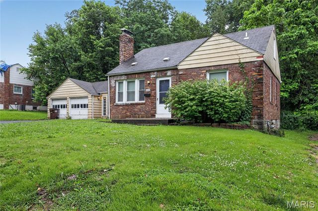 212 Thoroughman Avenue, St Louis, MO 63135