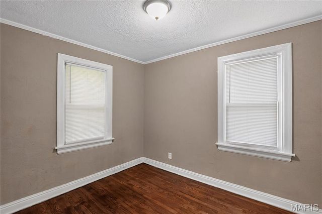 212 Thoroughman Avenue, St Louis, MO 63135