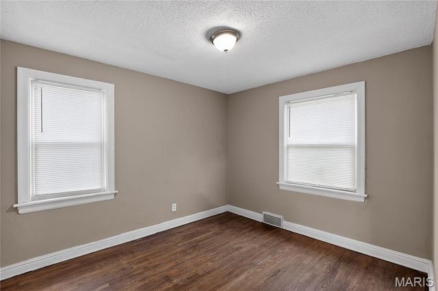 212 Thoroughman Avenue, St Louis, MO 63135