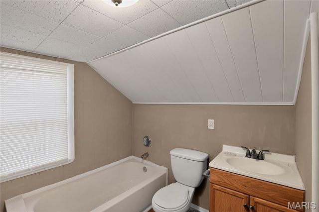 212 Thoroughman Avenue, St Louis, MO 63135