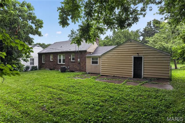 212 Thoroughman Avenue, St Louis, MO 63135
