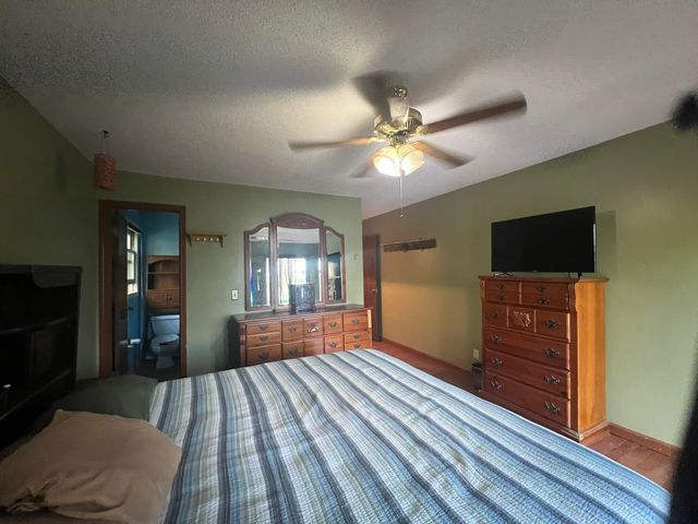 129 Wahoo Dr, Cherokee Village, AR 72529