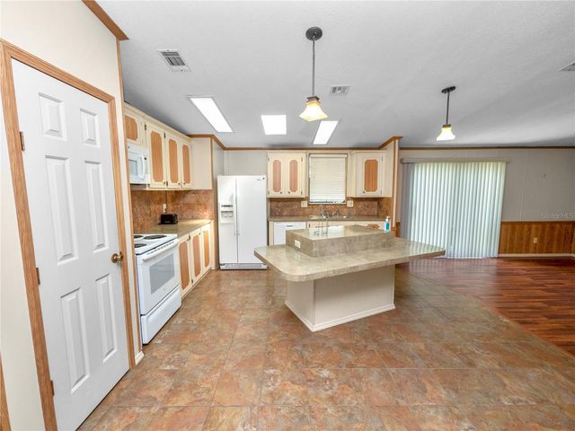 2082 THELMA DRIVE, Lake Alfred, FL 33850