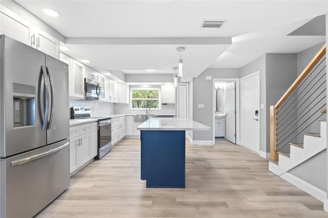 12482 CAPRI CIRCLE N 4, Treasure Island, FL 33706