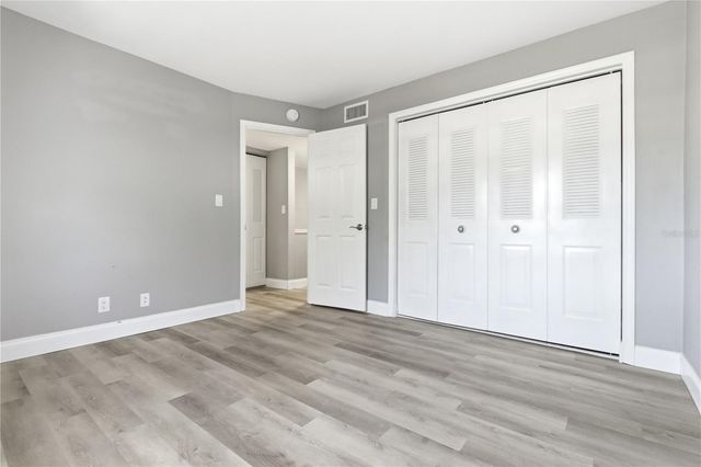 12482 CAPRI CIRCLE N 4, Treasure Island, FL 33706