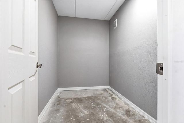 12482 CAPRI CIRCLE N 4, Treasure Island, FL 33706