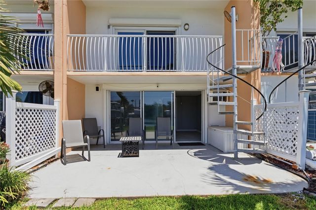 12482 CAPRI CIRCLE N 4, Treasure Island, FL 33706