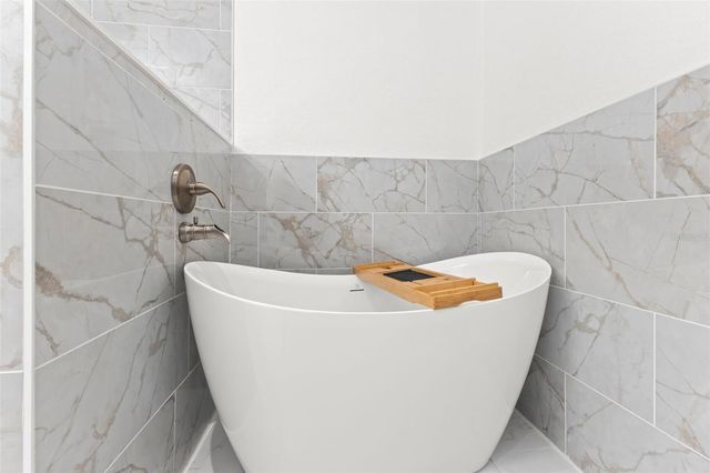 4426 HELENA STREET NE, St Petersburg, FL 33703