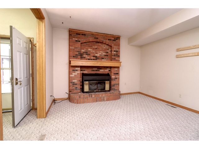 2033 River Glen Dr, Berthoud, CO 80513