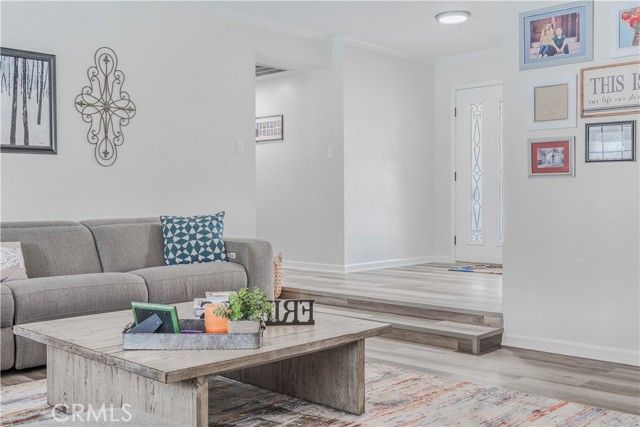 5739 N Pleasant, Fresno, CA 93711