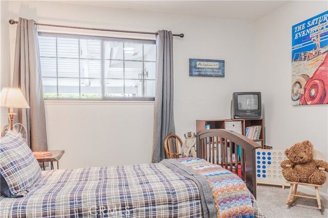 5739 N Pleasant, Fresno, CA 93711