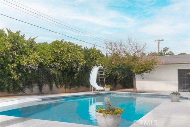 5739 N Pleasant, Fresno, CA 93711