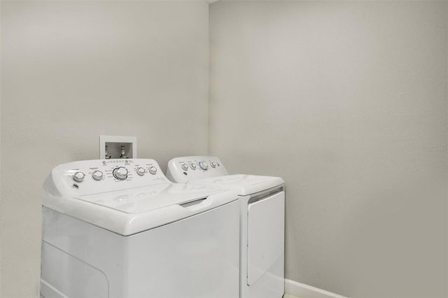 6814 VIA PERLOSO COURT, Tampa, FL 33625