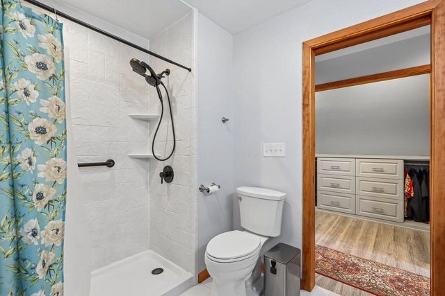 3866 E Armour AVENUE, Cudahy, WI 53110