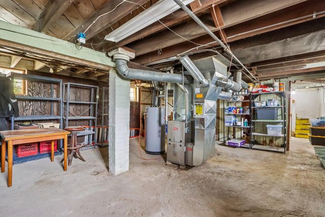 3866 E Armour AVENUE, Cudahy, WI 53110