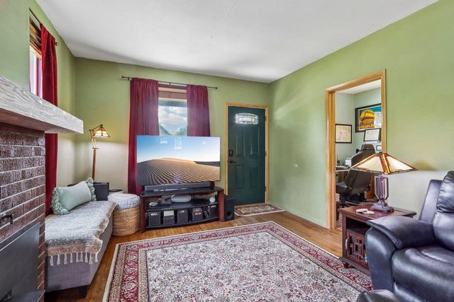 3866 E Armour AVENUE, Cudahy, WI 53110