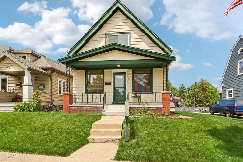 3866 E Armour AVENUE, Cudahy, WI 53110