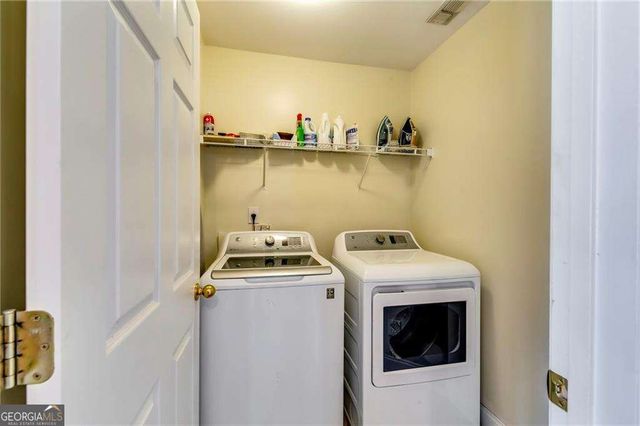 2860 Weatherstone Circle SE, Conyers, GA 30094