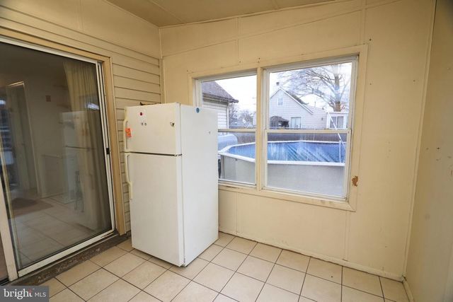 2113 PENNSYLVANIA AVE, Croydon, PA 19021