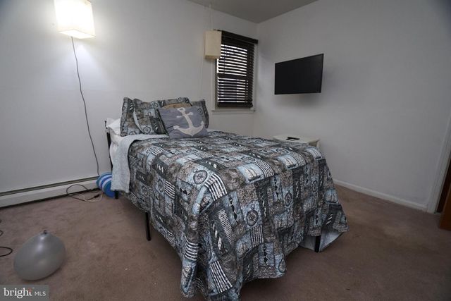 2113 PENNSYLVANIA AVE, Croydon, PA 19021