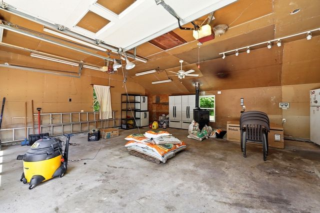 16 Old Long Plain Rd, Leverett, MA 01054