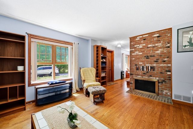 16 Old Long Plain Rd, Leverett, MA 01054