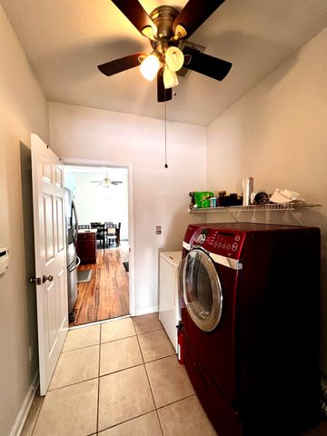 1197 MISTY ISLE DR, Memphis, TN 38103