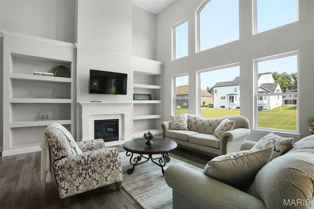 104 Long Pass Court, Lake St Louis, MO 63367