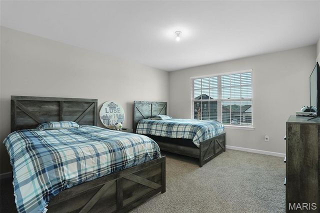 104 Long Pass Court, Lake St Louis, MO 63367