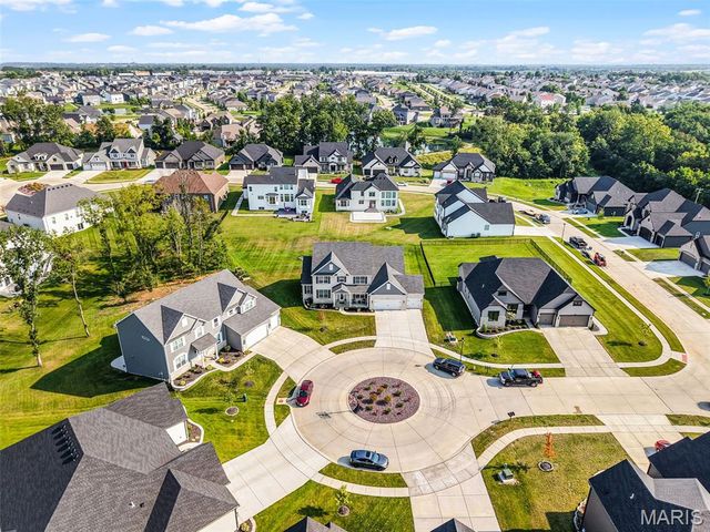 104 Long Pass Court, Lake St Louis, MO 63367