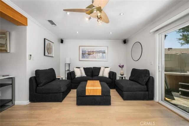 1881 Mitchell Avenue 124, Tustin, CA 92780