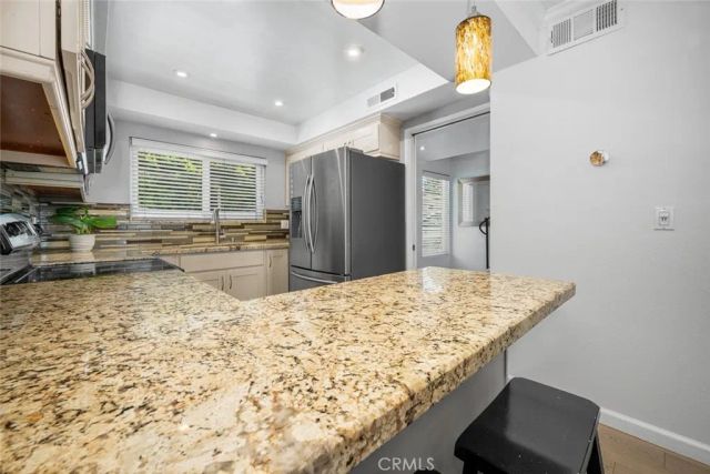 1881 Mitchell Avenue 124, Tustin, CA 92780
