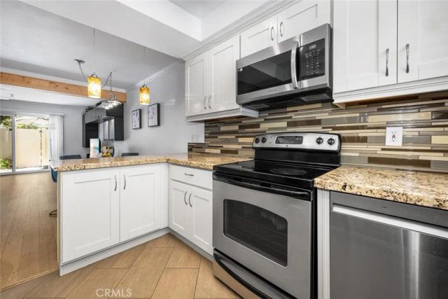1881 Mitchell Avenue 124, Tustin, CA 92780
