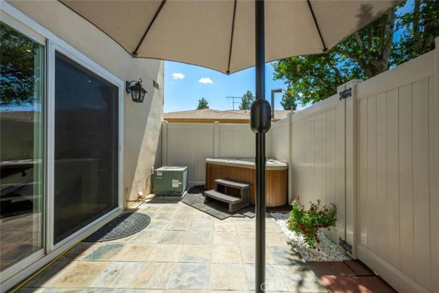 1881 Mitchell Avenue 124, Tustin, CA 92780