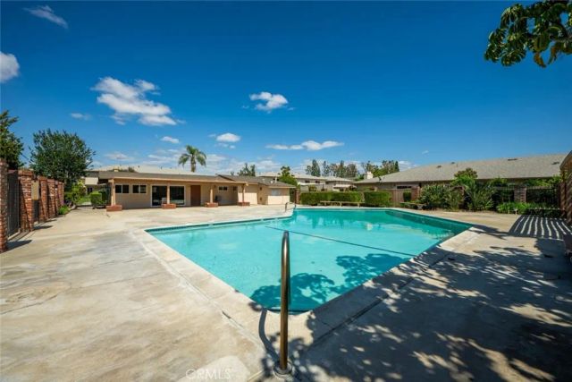1881 Mitchell Avenue 124, Tustin, CA 92780