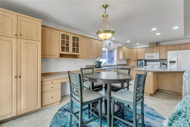 1449 Olsen Avenue, Buckley, WA 98321