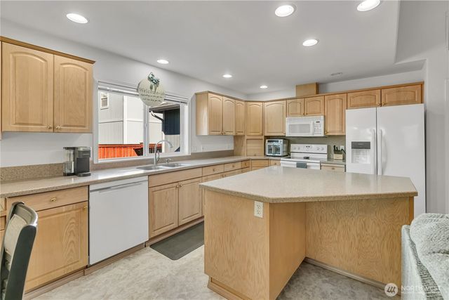 1449 Olsen Avenue, Buckley, WA 98321