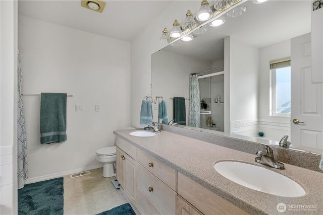 1449 Olsen Avenue, Buckley, WA 98321