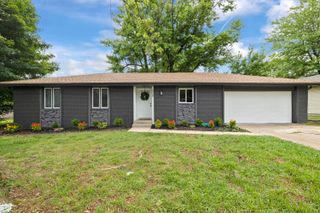 4959 South Mccann Avenue, Springfield, MO 65804