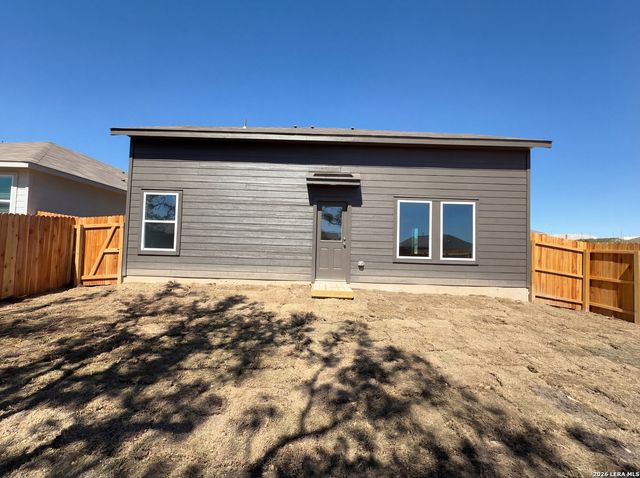 113 Amy Aly, San Antonio, TX 78253