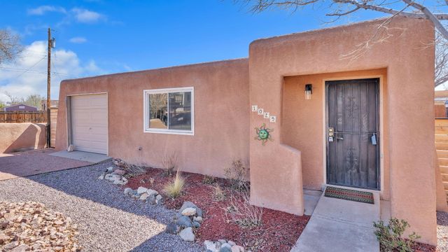 1029 Lynch Court NW, Albuquerque, NM 87104
