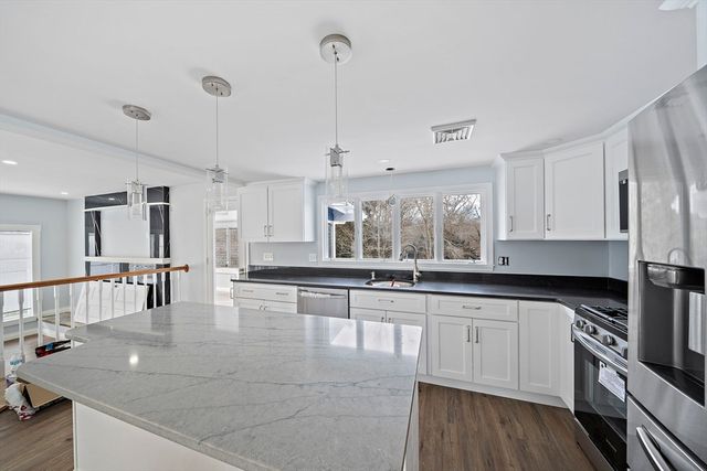 265 Norfolk St, Canton, MA 02021