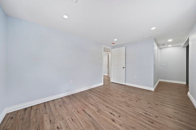 265 Norfolk St, Canton, MA 02021