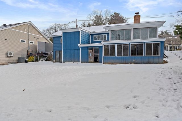 265 Norfolk St, Canton, MA 02021