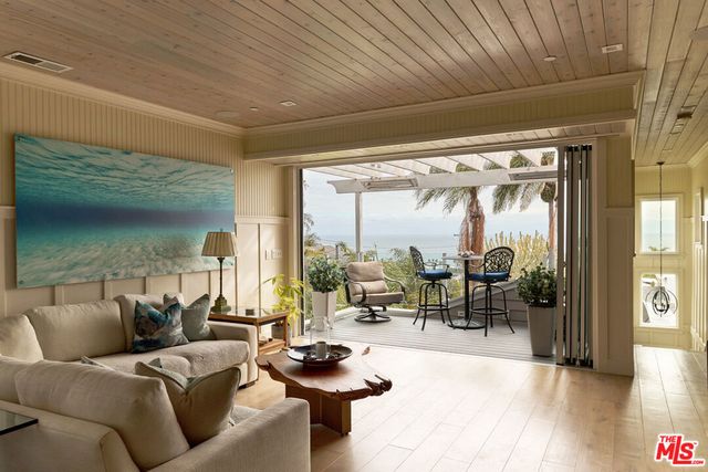 2088 Edinburg Avenue, Cardiff By The Sea, CA 92007